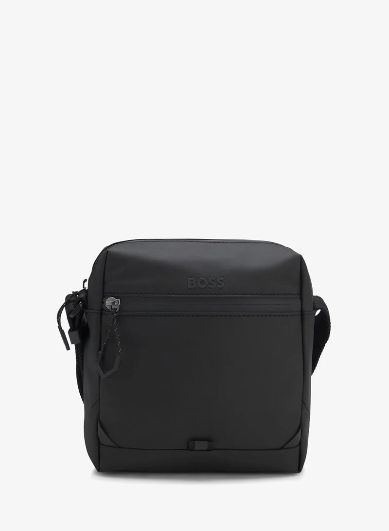 بوس حقيبة مراسل جلد صناعي بتفاصيل عاكسة