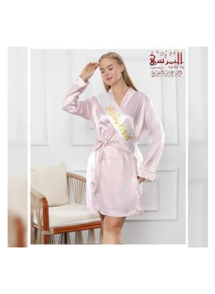 روب صاحبة العروسة