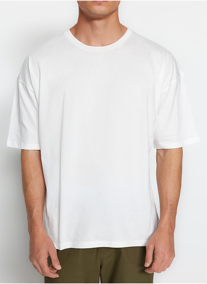 trendyol - Ecru Unisex Oversize/Wide-Fit Artistic Back Printed Knitted T-Shirt TMNSS23TS00151 - Image 1