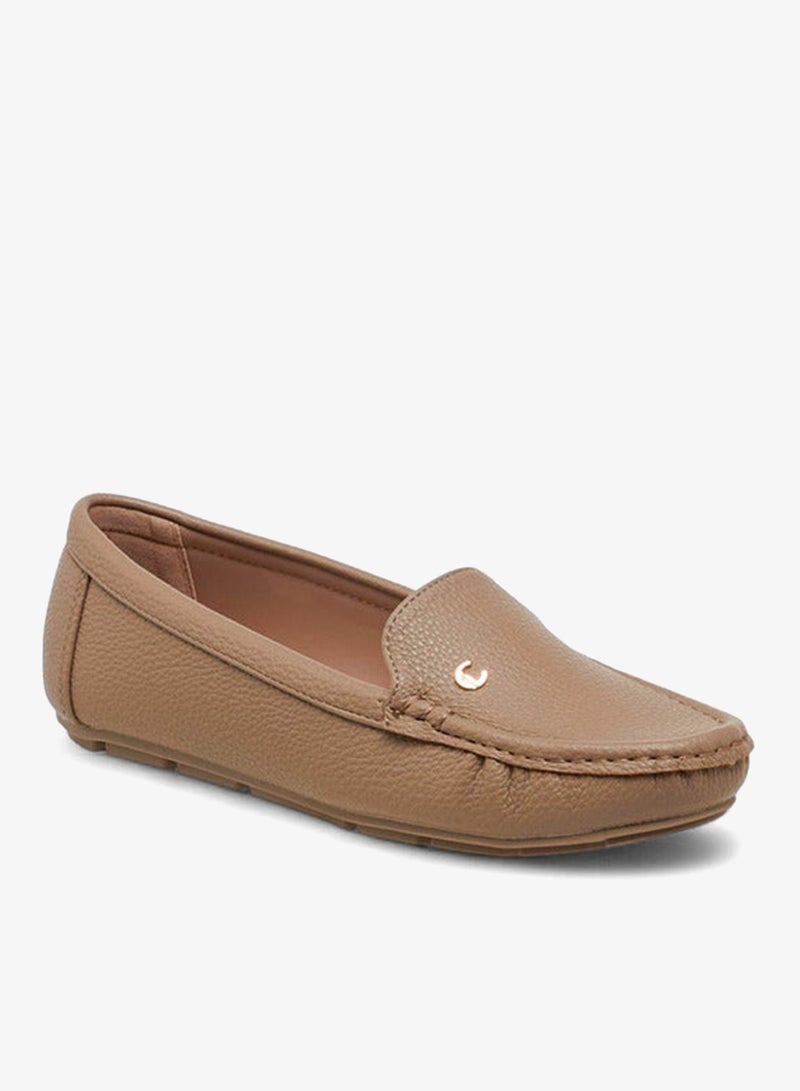 Le Confort Women Metal Accent Loafers - Image 2