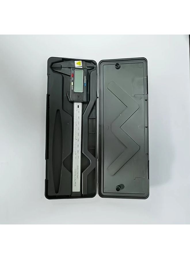 Digital Caliper 150mm Plastic LCD Display Inch mm Conversion Battery Included - Image 1