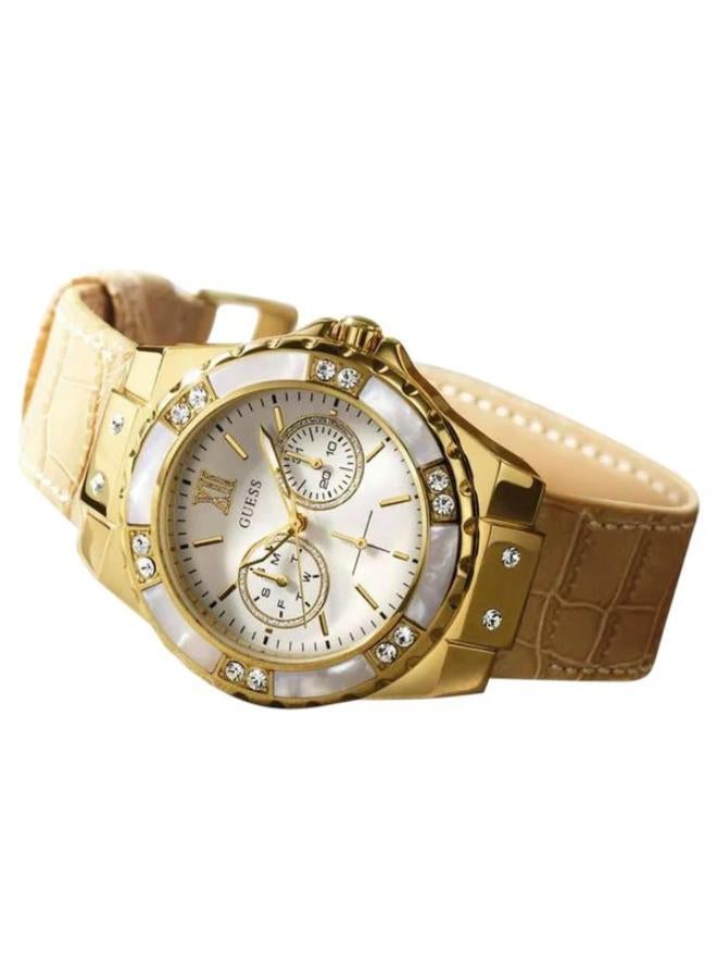 GUESS women Water Resistant Analog Watch U0775L2 - Image 2