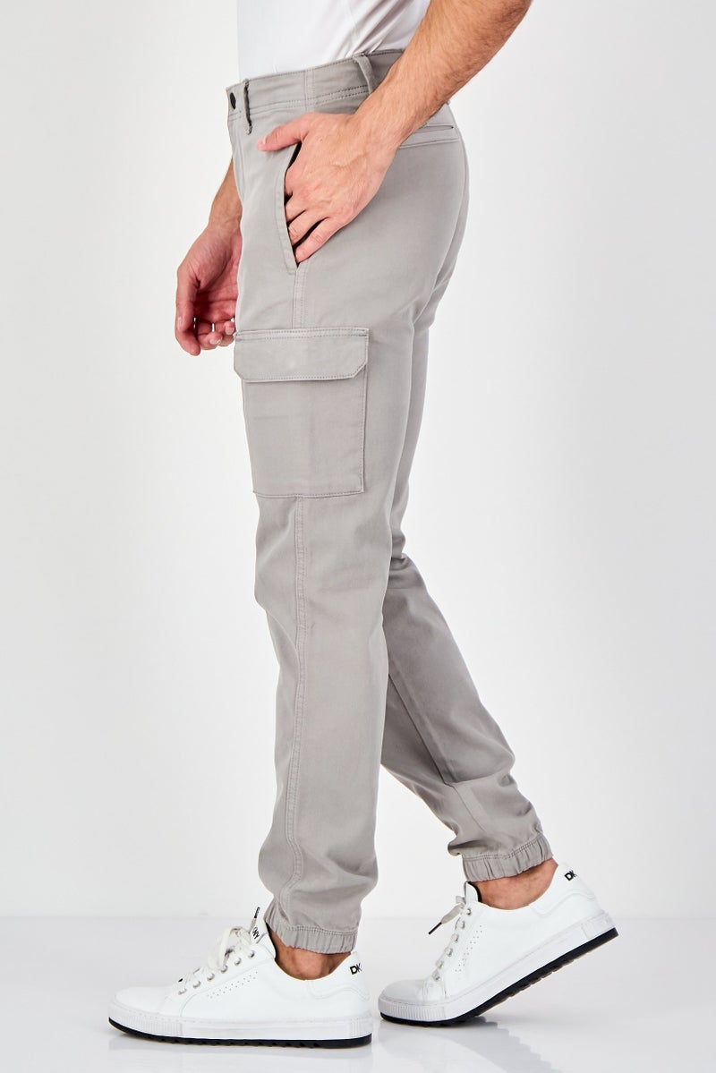 Celio Men Regular Fit Solid Cargo Pants, Grey - Image 2