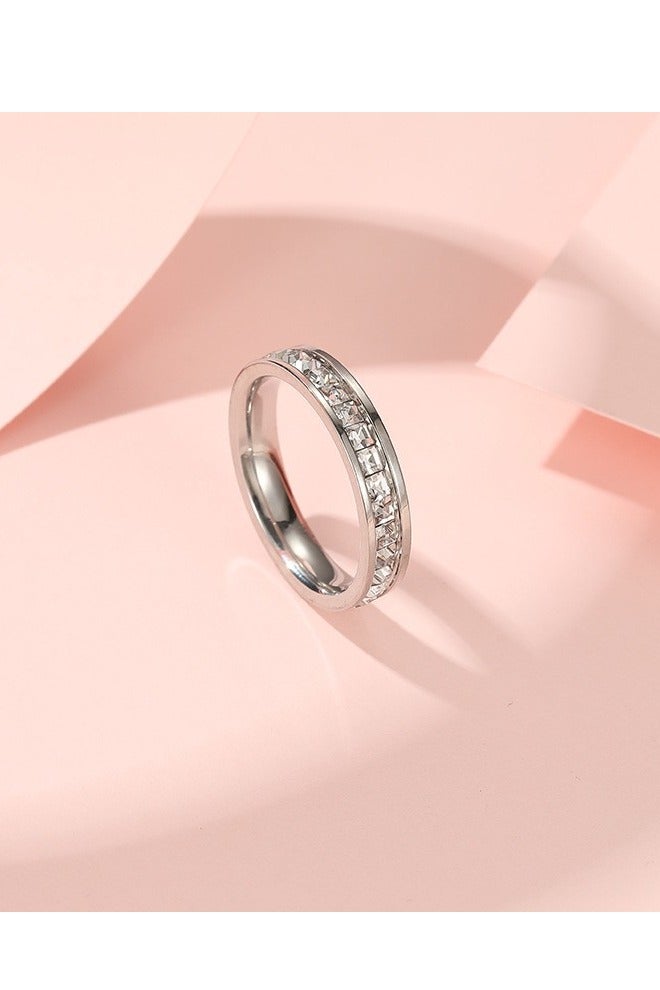 روماد خاتم نسائي فضي أنيق مرصع بالكريستال الفاخر لإطلالة راقية. - Image 2