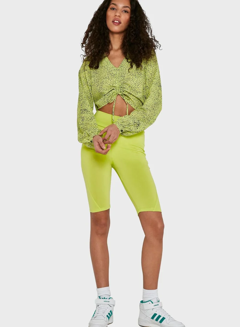 NOISY MAY V-Neck Ruched Top