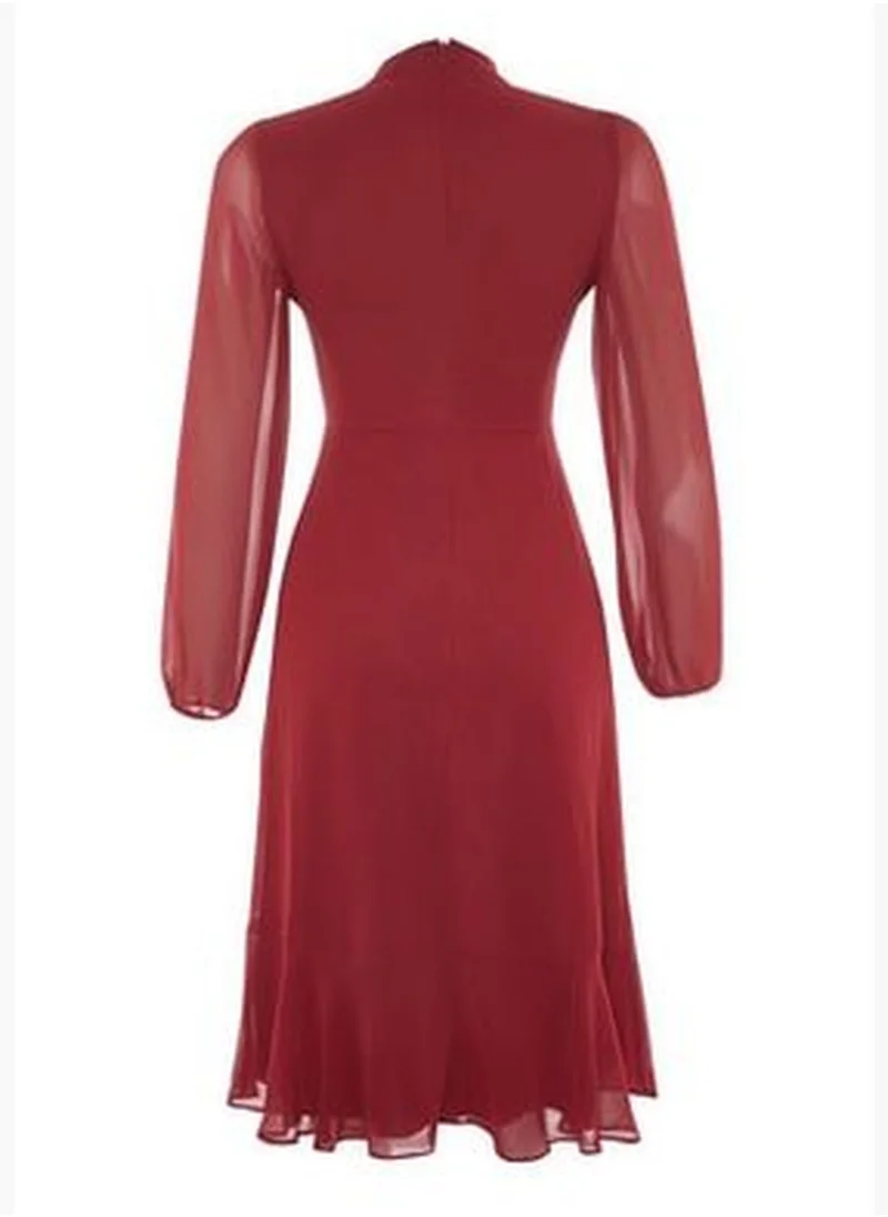 trendyol Burgundy Stand-Up Collar Dress