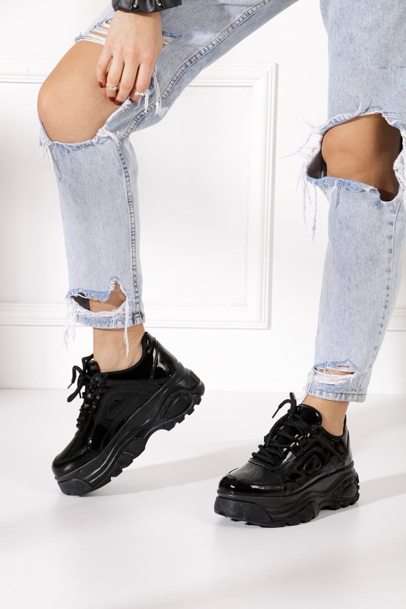 İmershoes أحذية رياضية يومية نسائية بsole عالية 6 سم حذاء رياضي أسود - أبيض - بيج - جلد لامع - جلد سويد 001  - Image 2