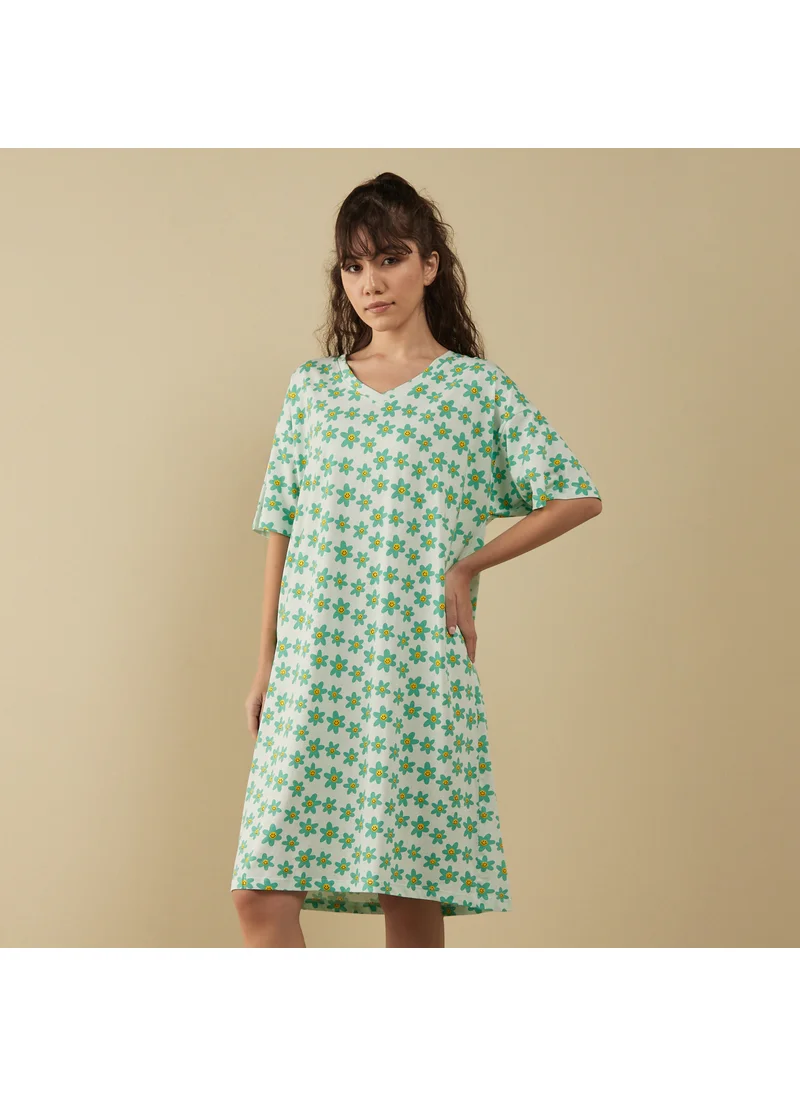 فاف Floral Print Sleepshirt with V-neck