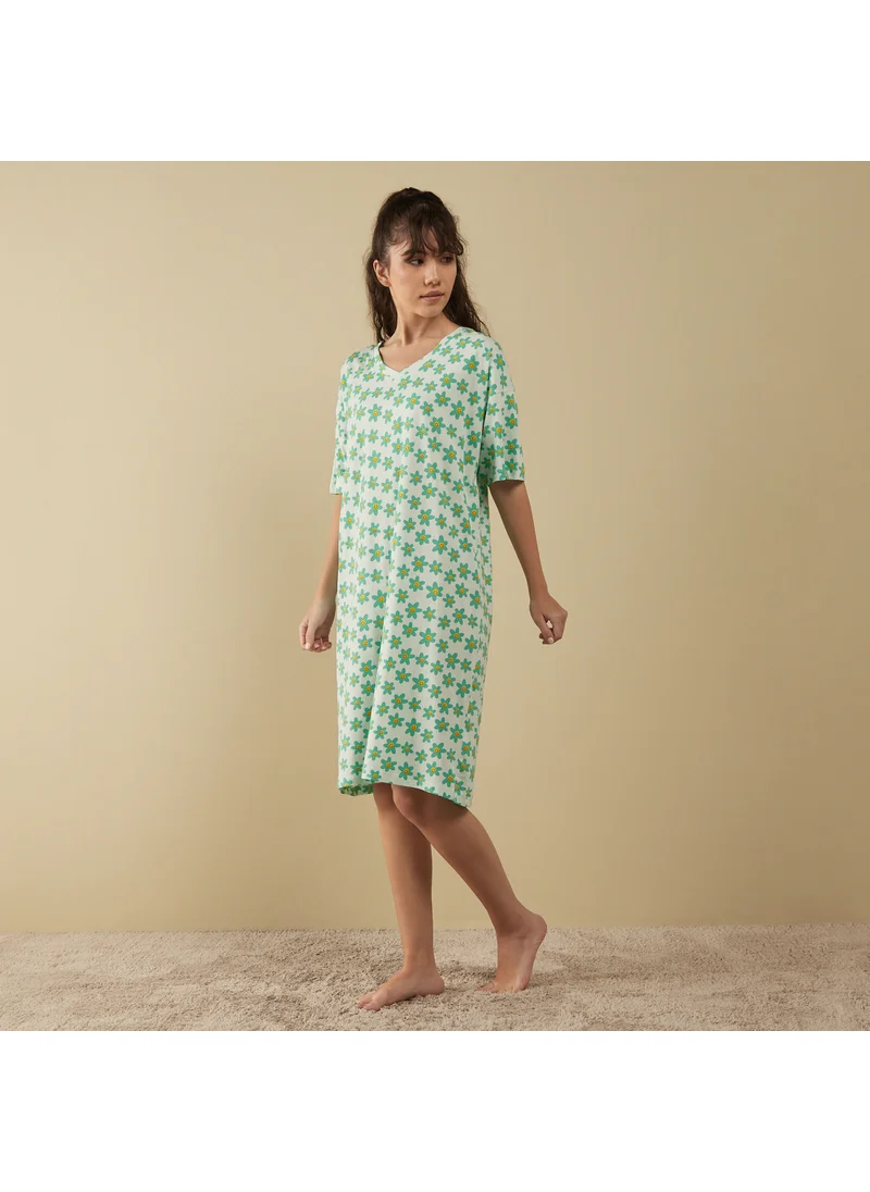 فاف Floral Print Sleepshirt with V-neck