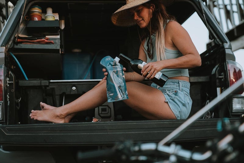 Platypus PlatyPreserve Flexible Wine Bottle 800 mL in Regal Blue - Image 3