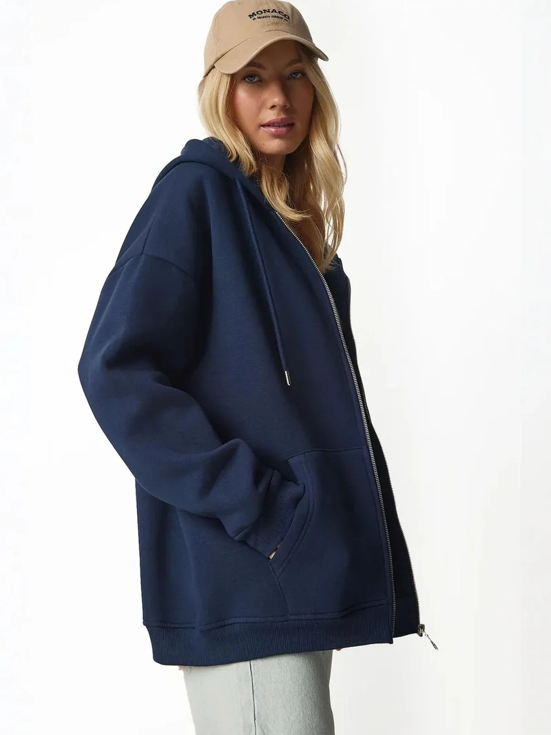 Happiness İstanbul ISTANBUL Oversized Hooded Zip-Up Sweatshirt with Pockets