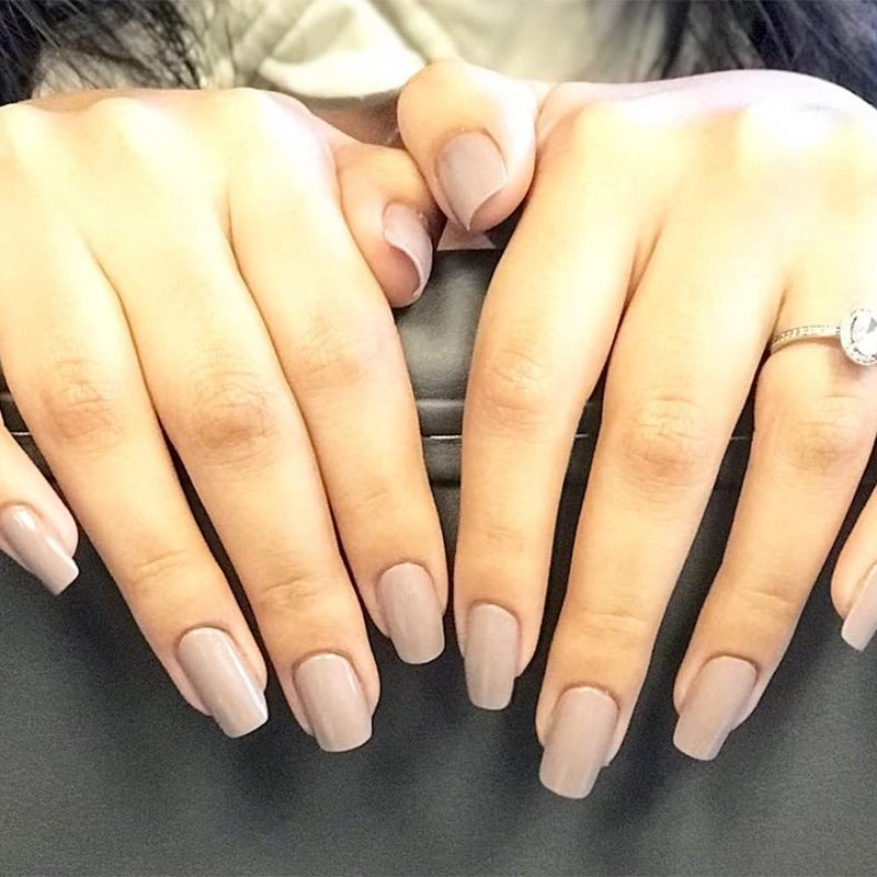 Dazzle Dry Nail Lacquer (Step 3) - Broadway Beige - A cool and medium greige with purple undertones. Full coverage cream. (0.5 fl oz) - Image 3