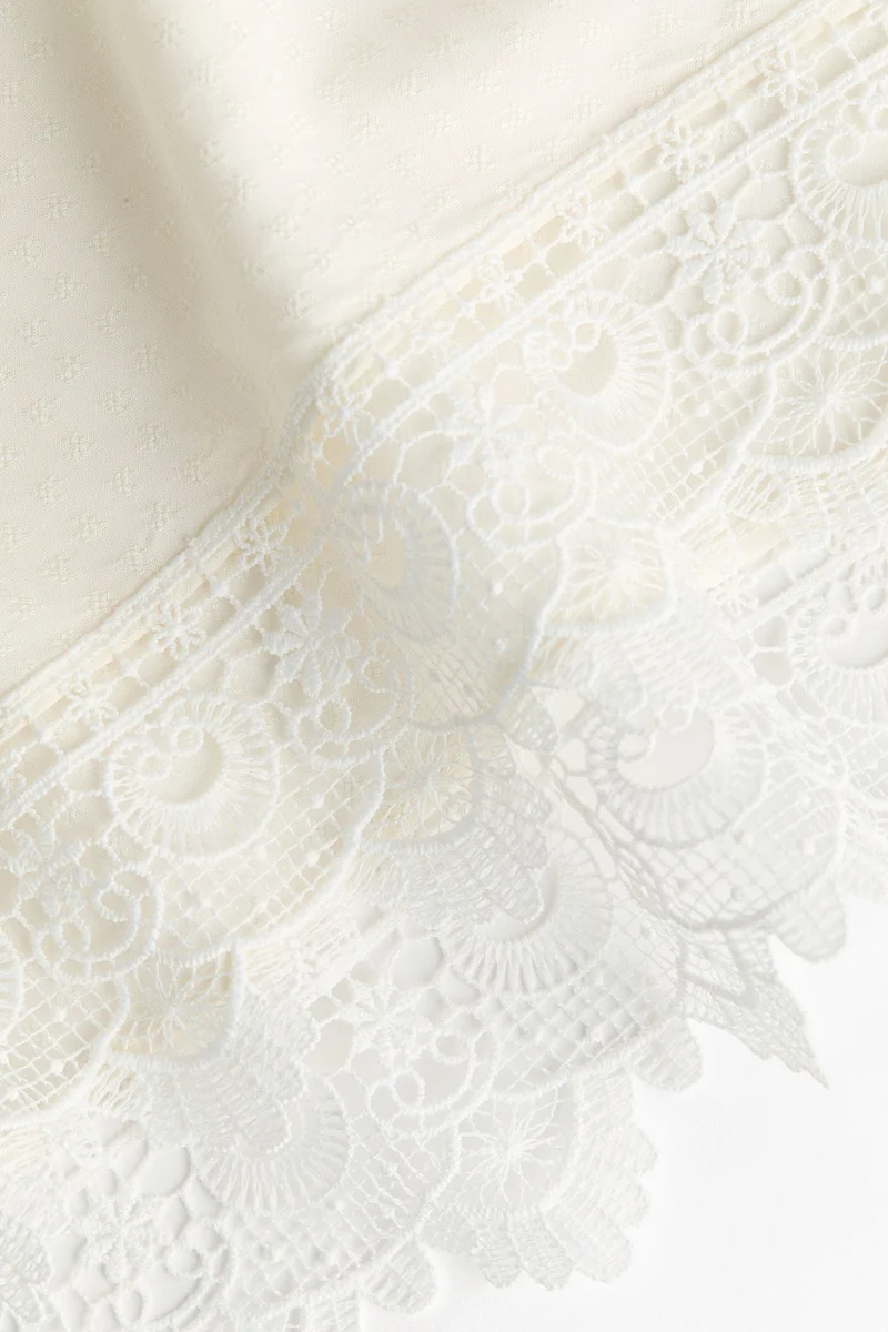 H&M Lace-trimmed viscose hip scarf