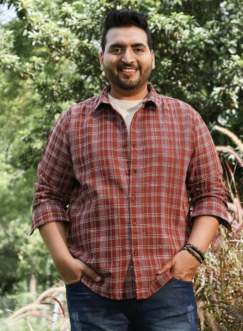 انستافاب بلس قميص رجالي Instafab Plus بني محمر بنقشة مربعات منسوجة للاستخدام الكاجوال