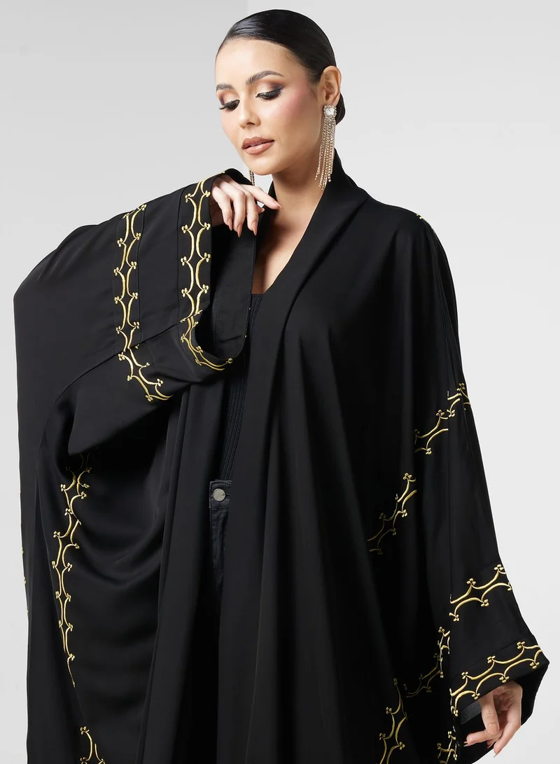 hayas closet Embroidered Flared Sleeve Abaya