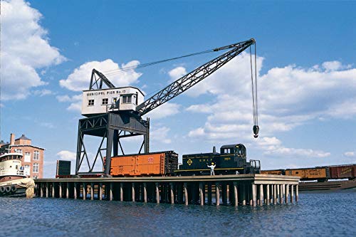 Walthers Cornerstone Pier Traveling Crane 9333067 HO Scale Model Railroad Structure Kit - Image 1