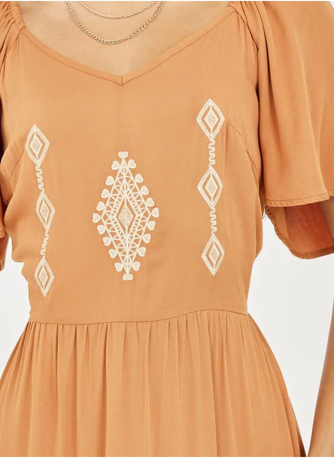 Styli Embroidered Sweetheart Neck A-Line Maxi Dress