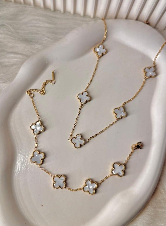 Maya accessories set of( bracelet and necklace ) stainless steel (WHITE)  - Image 1