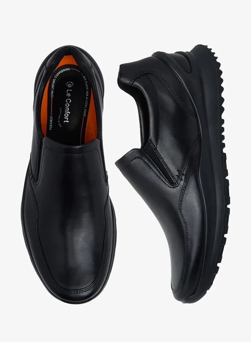 لو كونفورت أحذية رجالية جلدية سهلة الارتداء