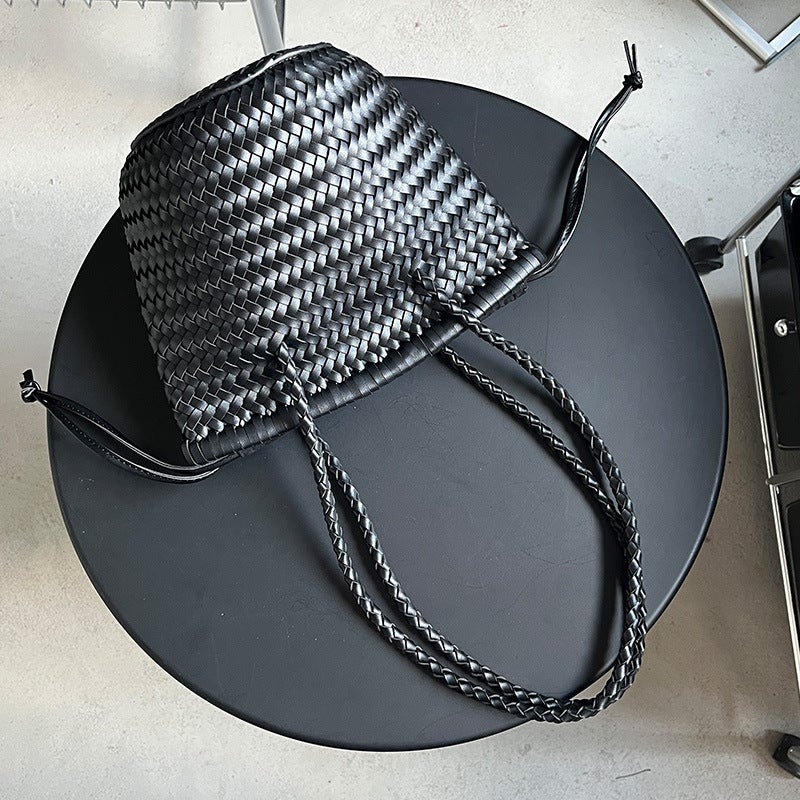 Z Family Woven Bag Summer Satchel Vegetable Basket French Retro Pu Leather Hand-Woven Bag Bucket Bag - Image 1