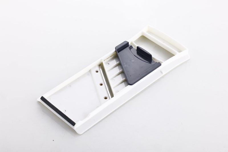 Ganesh Sleek Adjustable Slicer for Cutiing Fruits & Vegetable Slices Different Slices Thickness Cutting, Color May Vary - Image 2