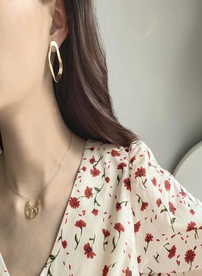 Aeoss Sculpted Wave Golden Hoop for Women and Girls Fashion | Party Earrings | Gift on any Occassion for women and Girls (Plain Gold) - Image 3