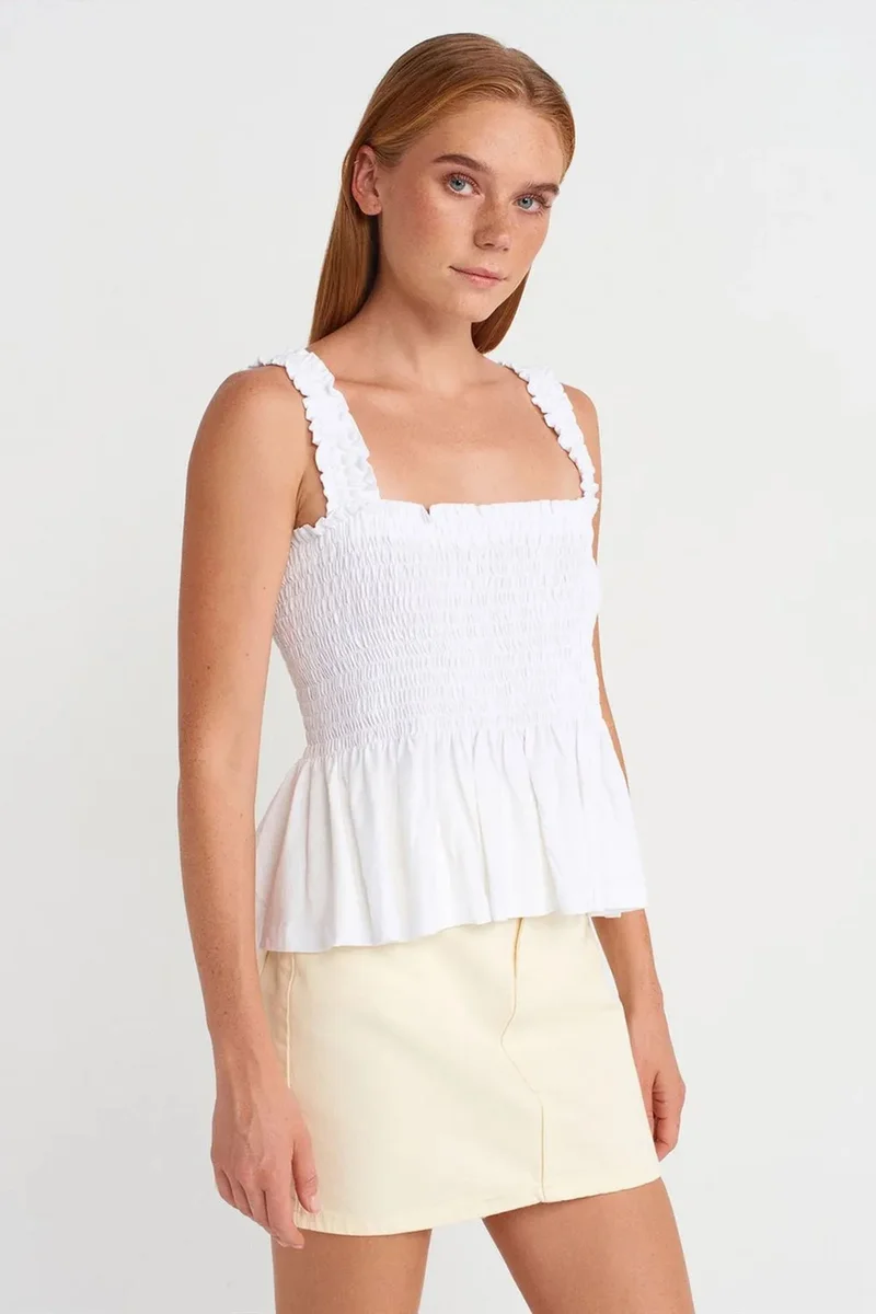 Dilvin DILVIN Square-Neck Frilly Sleeveless Blouse