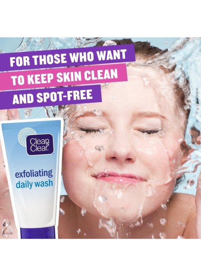 CLEAN & CLEAR Exfoliating Daily Face Wash 150ml  - Image 2