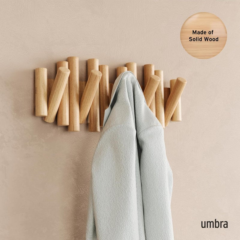 امبرا رف معاطف Umbra Picket معلق على الحائط – يحتوي على 5 خطافات خشبية قابلة للطي لأسفل؛ منظم تخزين عصري وعملي، سهل التركيب، مصنوع من خشب طبيعي. - Image 2