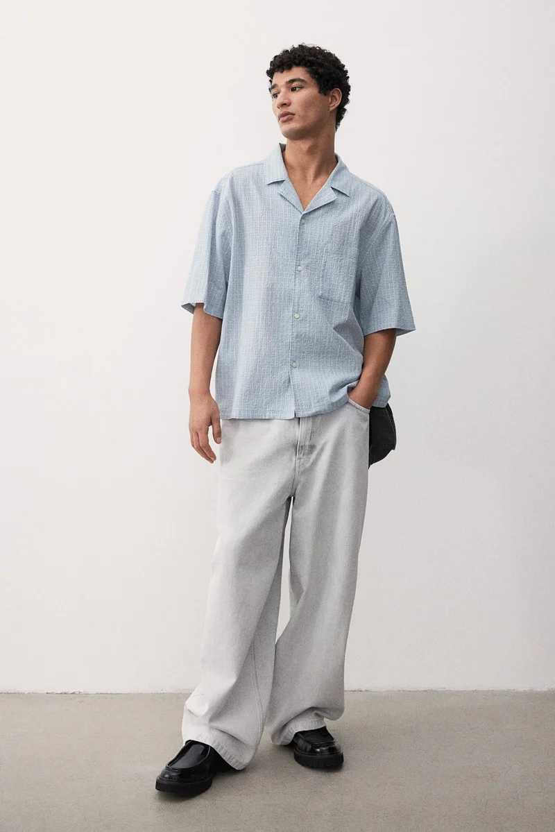 اتش اند ام Loose Fit Seersucker resort shirt