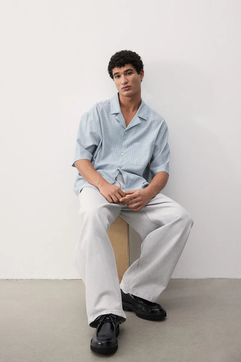 اتش اند ام Loose Fit Seersucker resort shirt