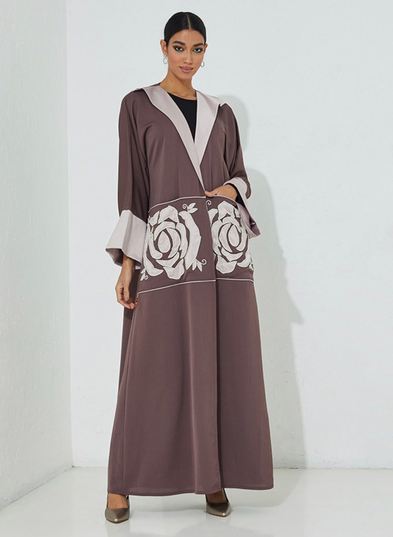 Rosette Abaya Embroidered Stylish abaya with wide sleeves - Image 4