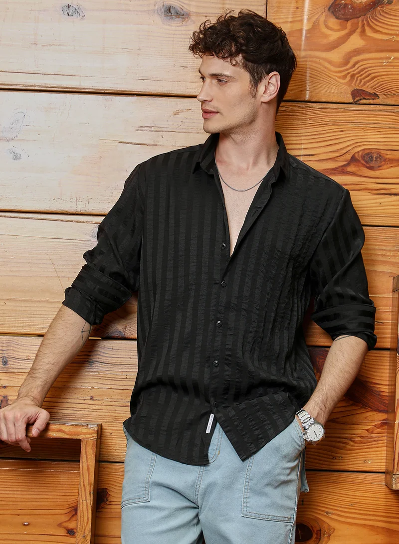 كامبوس سوترا Men's Onyx Black Candy-Striped Shirt