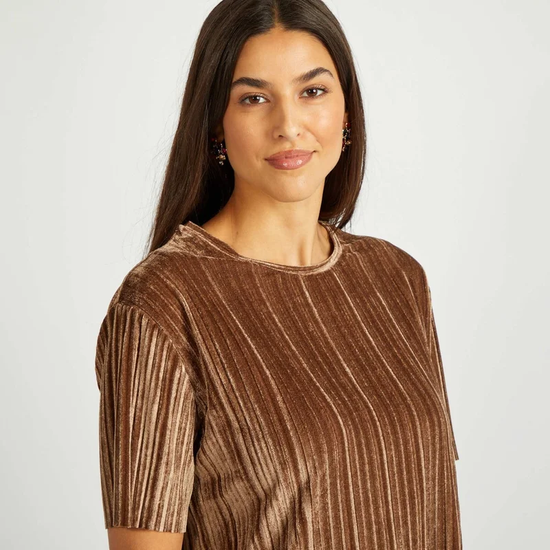 Kiabi Loose-Fit Corduroy T-Shirt Brown