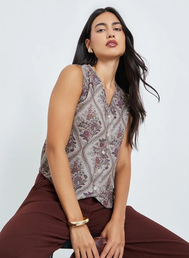 Styli Beige Floral Sleeveless Waistcoat