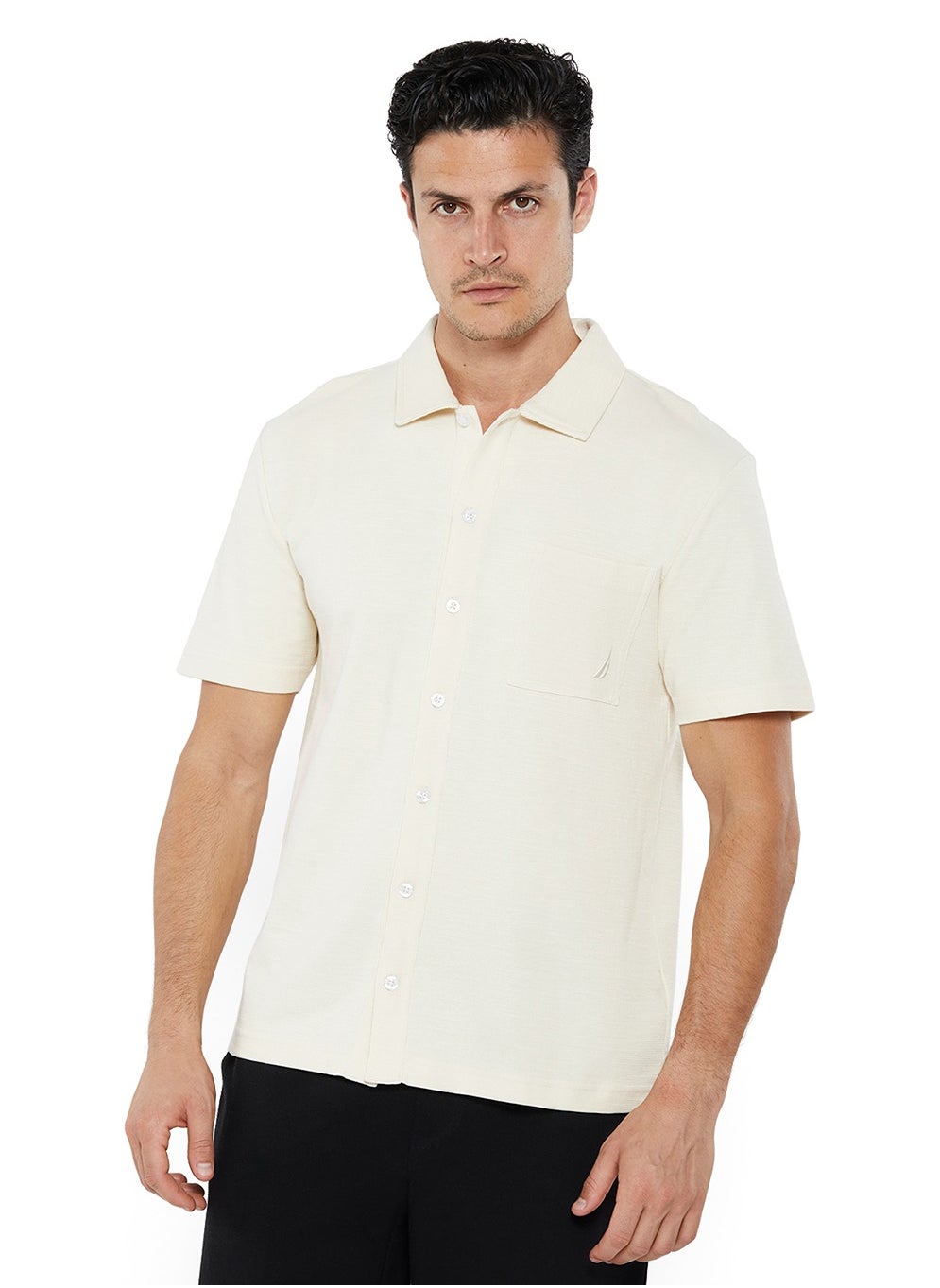 Men's Beige Button-Up Shirt for Smart Casual Style – Cotton Classic Breathable Wear All-Day Fit - https://f.nooncdn.com/p/pzsku/Z1BAB6E33CEB1FE80D548Z/45/1741851696/6c4c306d-b751-4e01-b2aa-991944af32c1.jpg?format=jpg&width=original