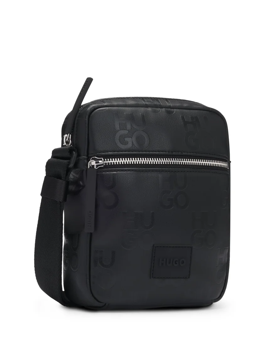 هوجو Faux-leather reporter bag with stacked-logo pattern