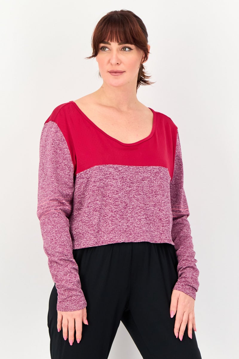 Nike بلوزة رياضية نسائية بأكمام طويلة مناسبة في الهواء الطلق، متعددة الألوان - Image 1