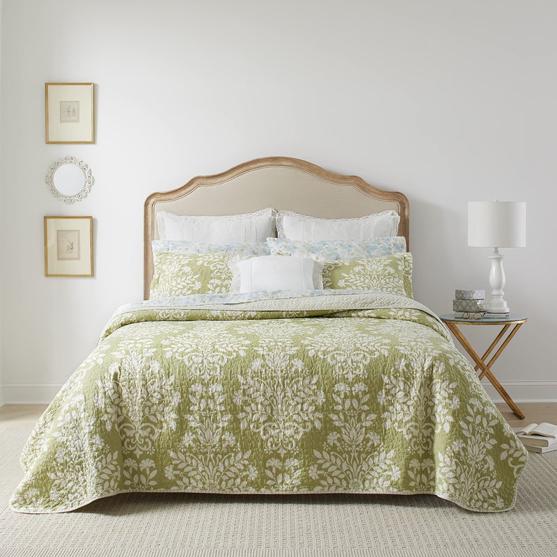 LAURA ASHLEY Laura Ashley  Queen Quilt Set Reversible Cotton Bedding with Matching Shams Home Decor for All Seasons Rowland Sage Queen