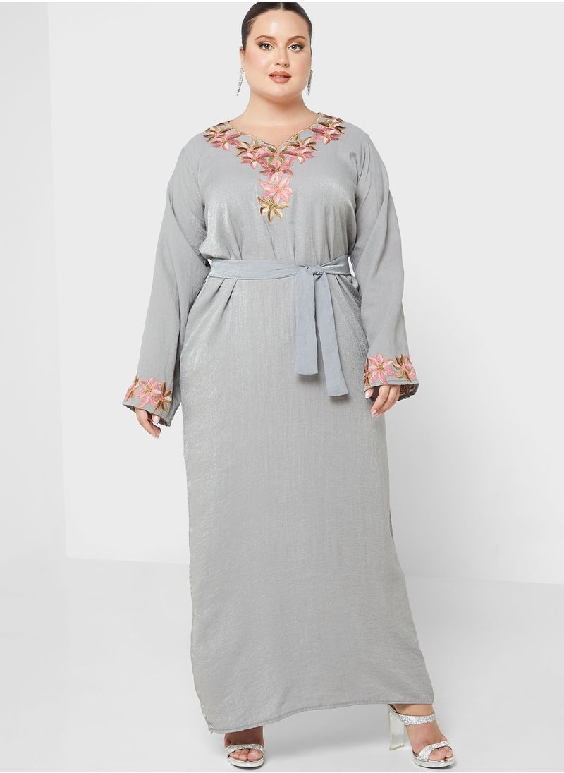 Hayas Closet Curve - Embellished Belted Jalabiya - Image 1