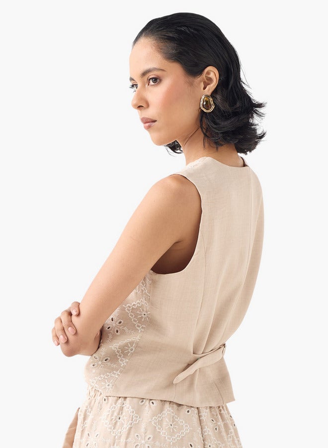 2Xtremz Schiffli Detail V-Neck Sleeveless Jacket - Image 3