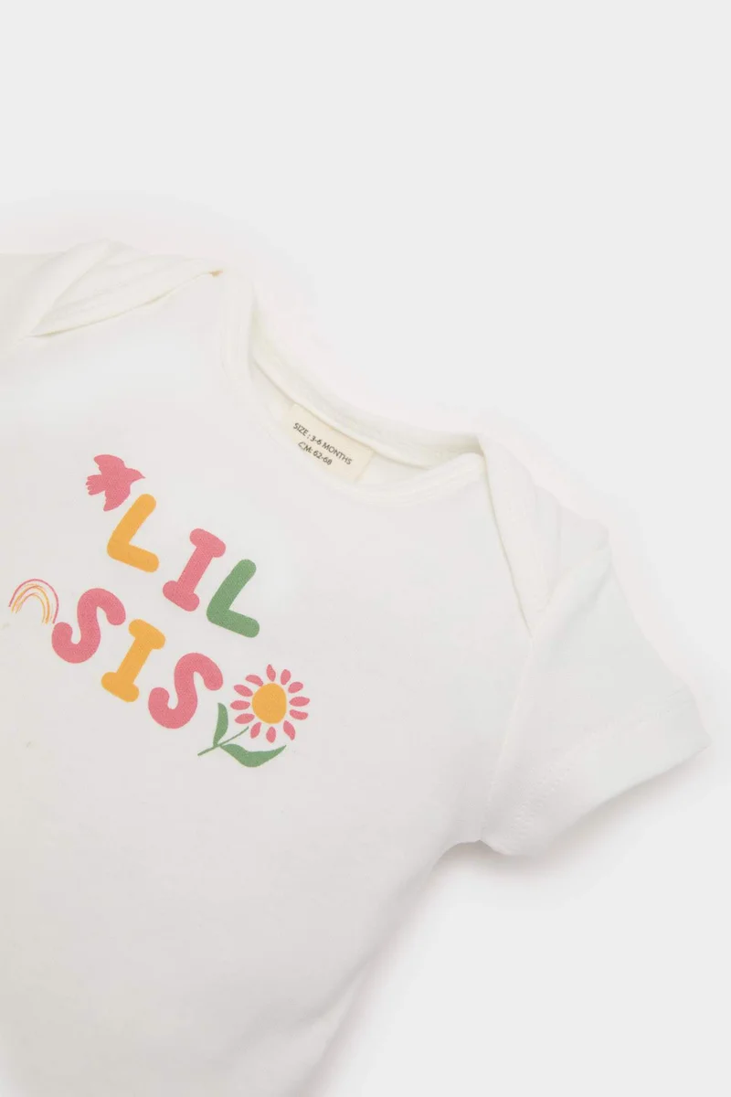 ديفاكتو Baby Girl Short Sleeve Snap Body