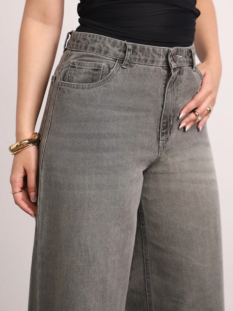 Urbano Fashion  Urbano Fashion Women's Light Grey High Rise Loose Baggy Fit Washed Jeans Non-Stretchable  | Best Price UAE