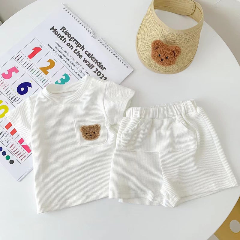 2023 Korean Style ins Childrens Summer Bear Suit Mens and Womens Short-sleeved Shorts Simple Casual Two-piece Set Curry  - Image 4