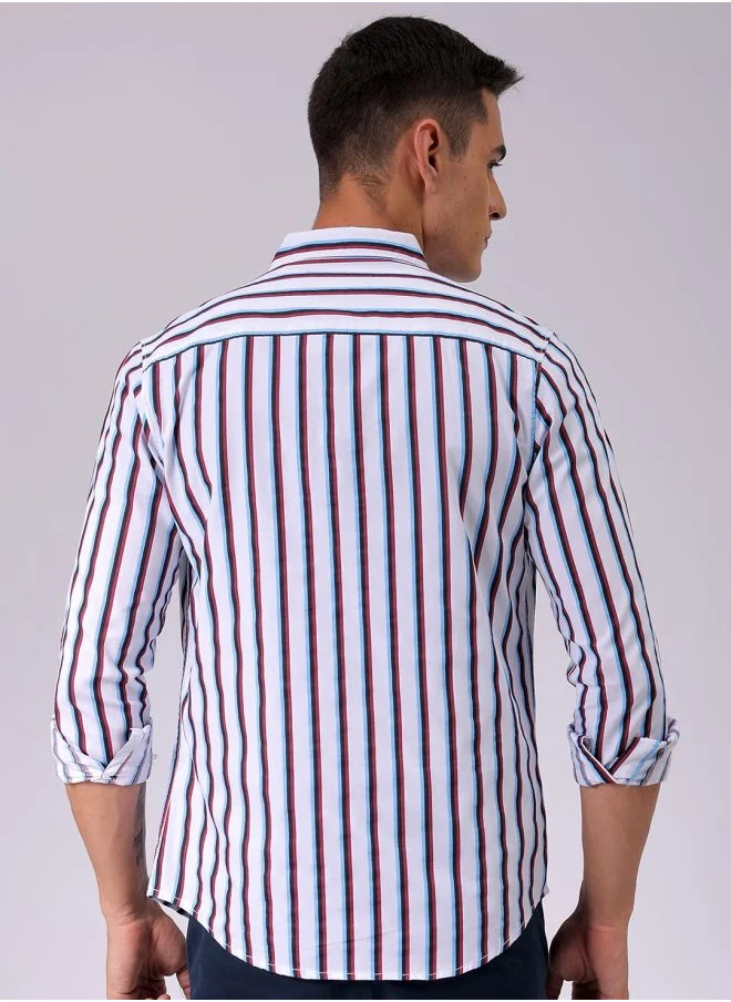 شركة المرآب الهندية Men Slim Fit Multi Striped Full Sleeves Cutaway Collar Casual Shirt