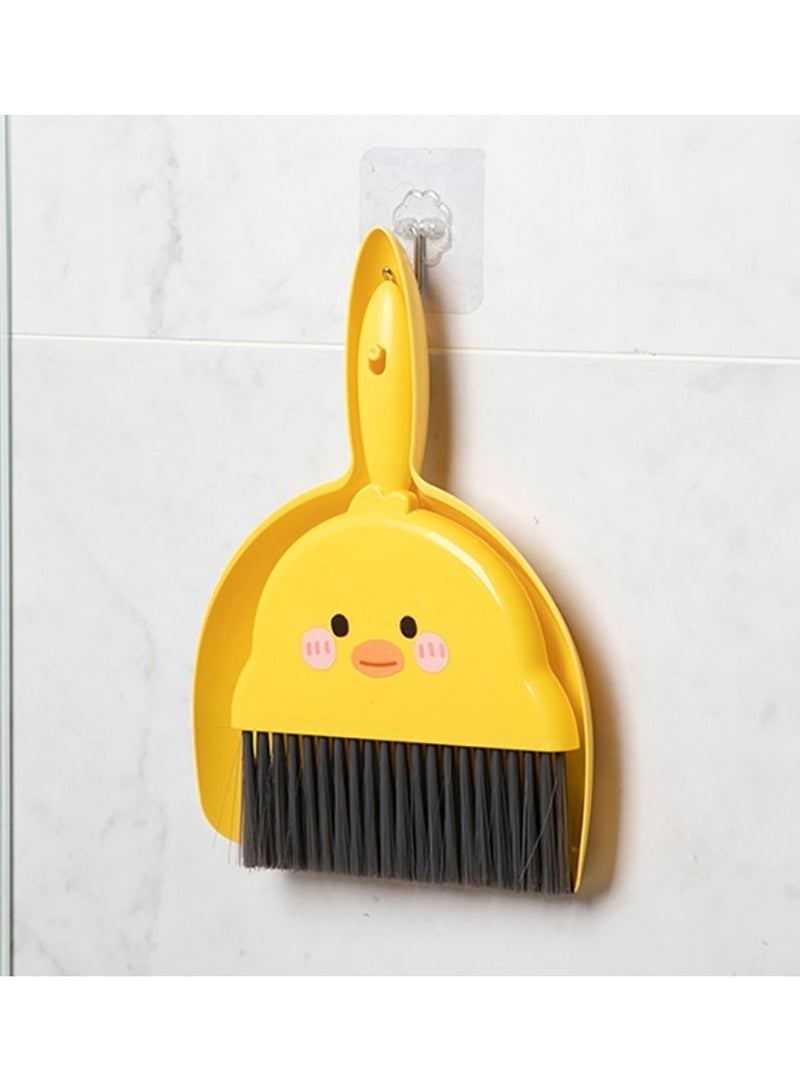 طقم جاروف وفرشاة بشكل بطوط - كيوت وشيك - Image 2