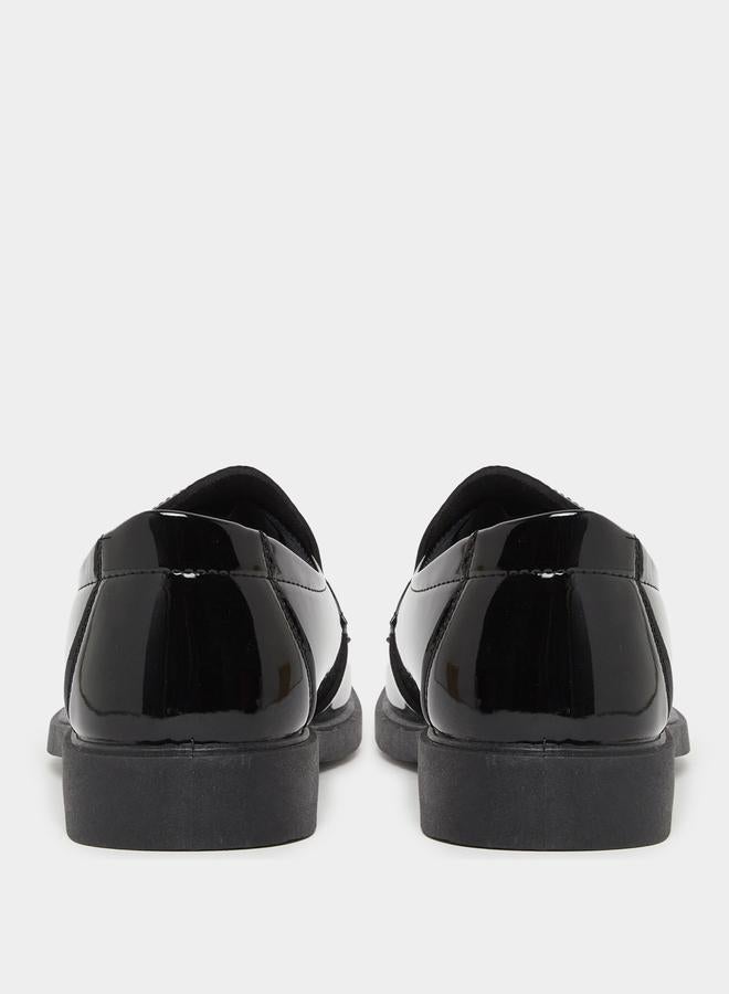 Styli Plain Almond Toe Slip On Formal Shoes - Image 4