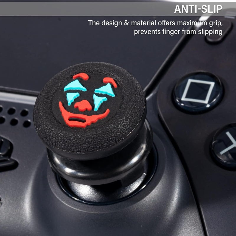 PlayRealm موسع عصا التحكم وغطاء مطاطي سيليكوني مزخرف 2 مجموعة لجهاز التحكم PS5 و PS4 (أسود جوكر) - Image 5