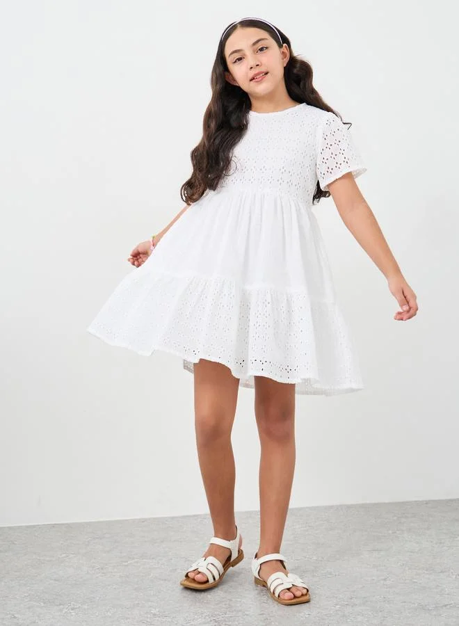 ستايلي Styli White Cotton Schiffli Dress