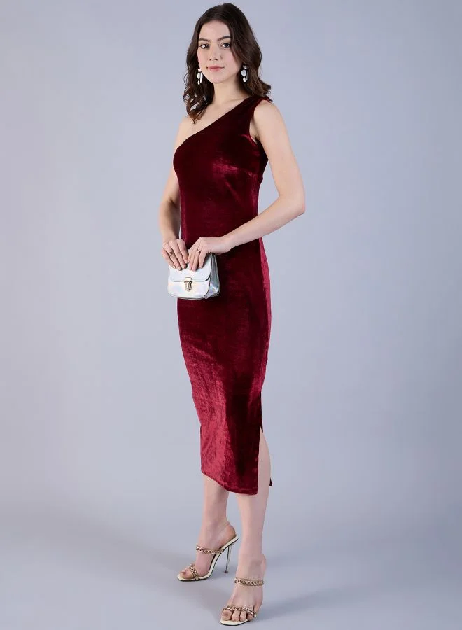 مرفوعة Women Flared Party Wear Solid One Shoulder Dress